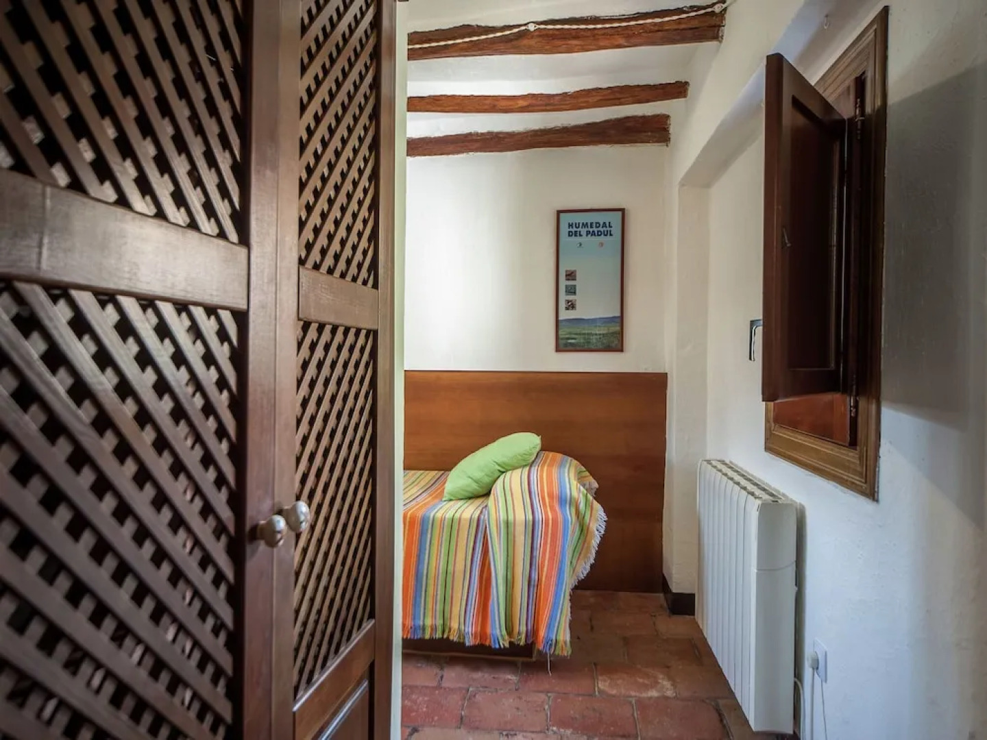 Rustic Cottage in El Padul With Swimming Pool