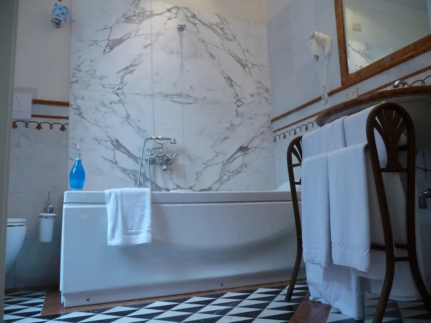 Hotel Emona Aquaeductus