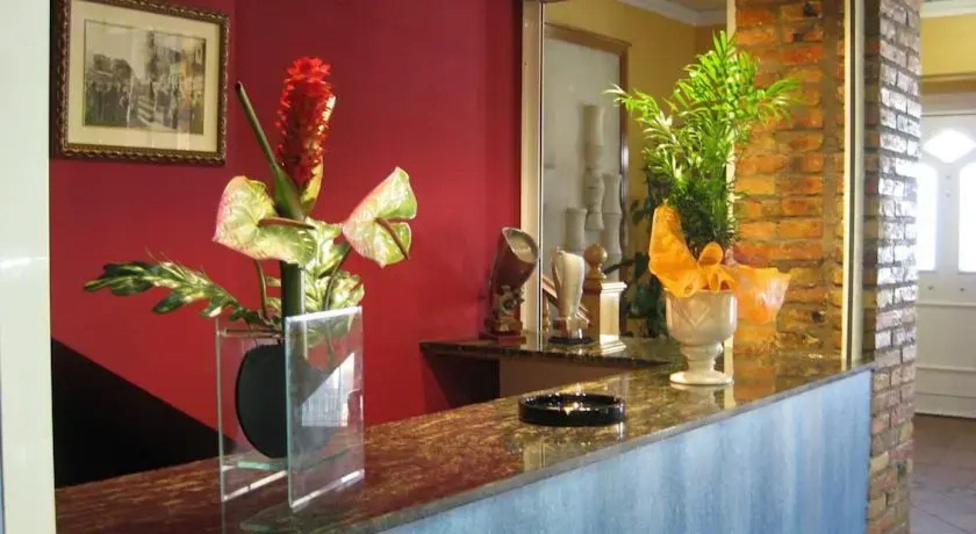 Hostal Restaurante El Surtidor