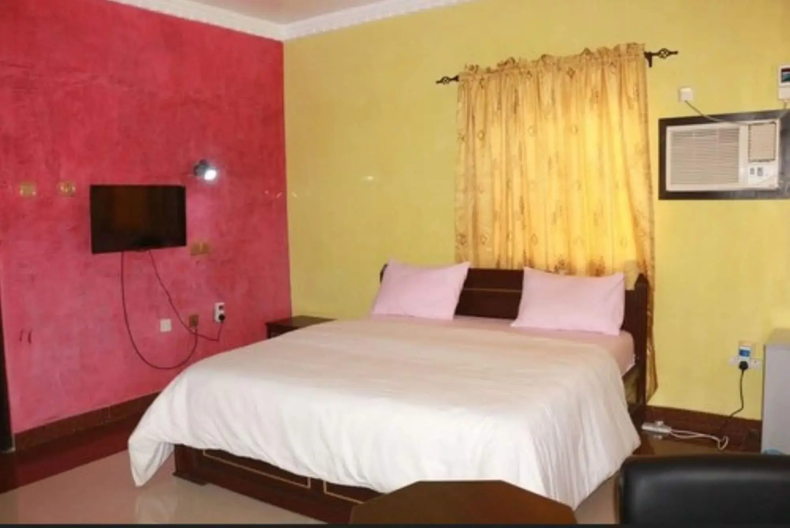Cute Villa Hotel and Suites