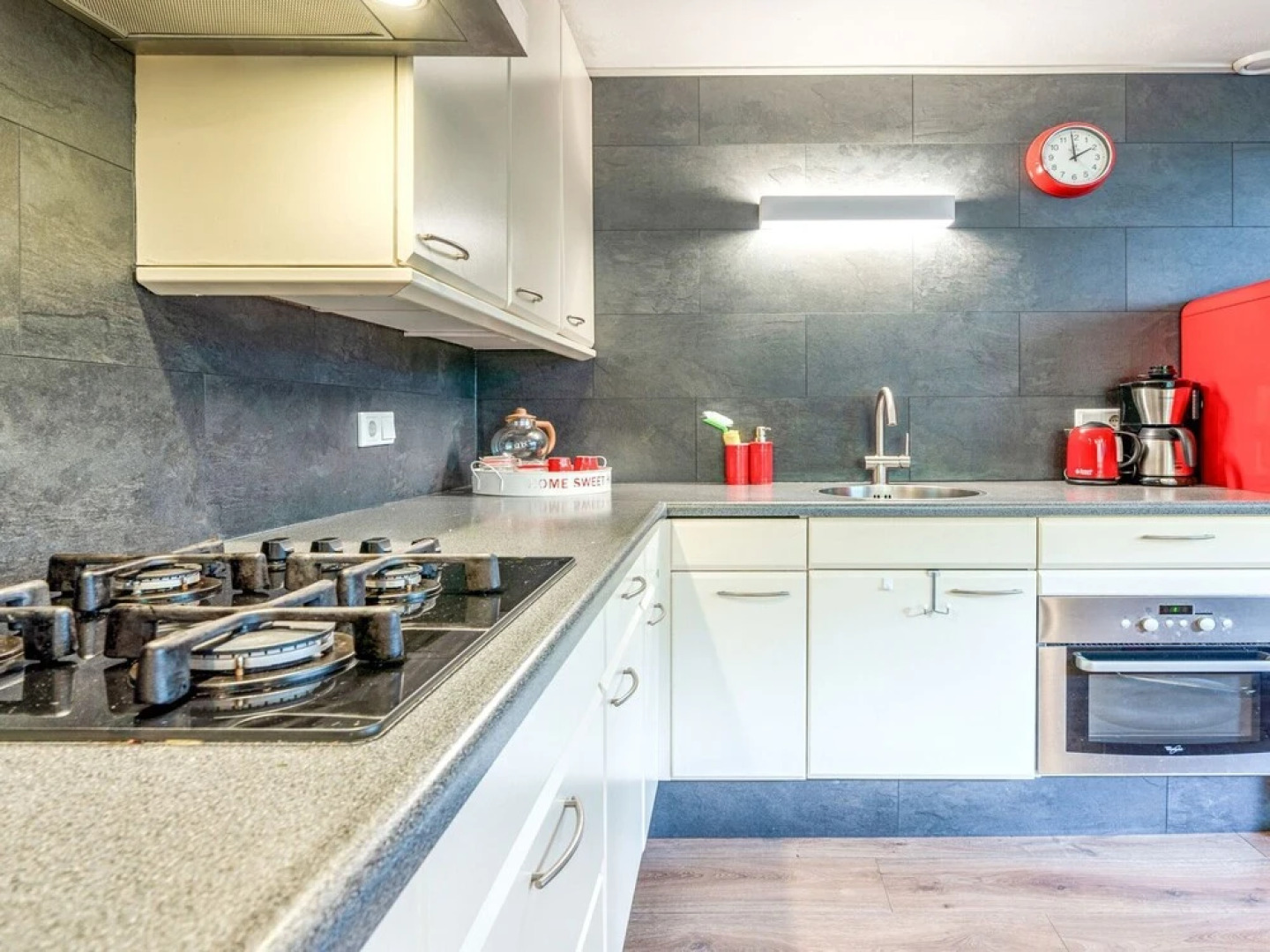 Quaint Bungalow in Uden With Fenced Garden, Sauna, Terrace