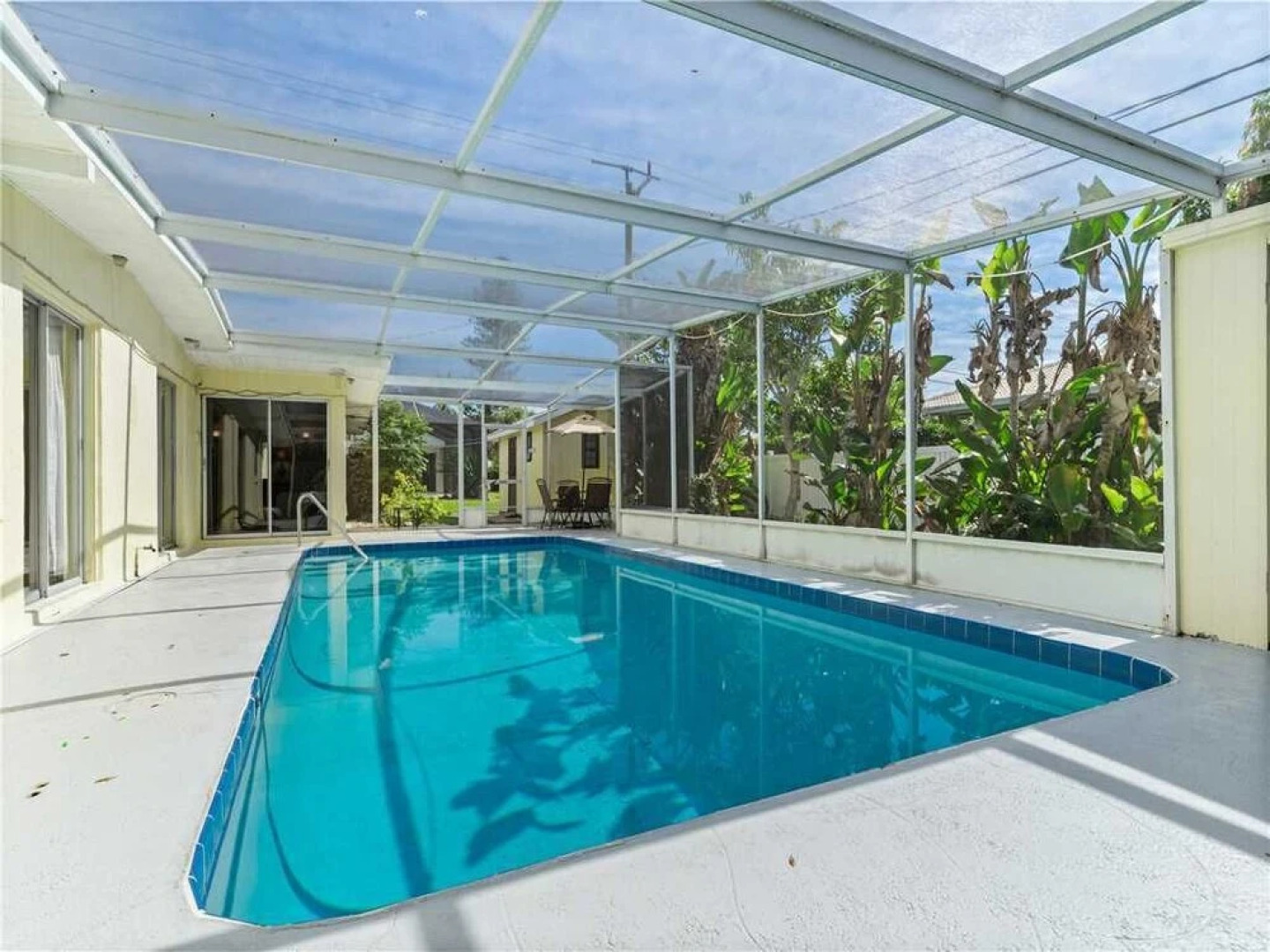 Villas Mansion - Four Bedroom Home