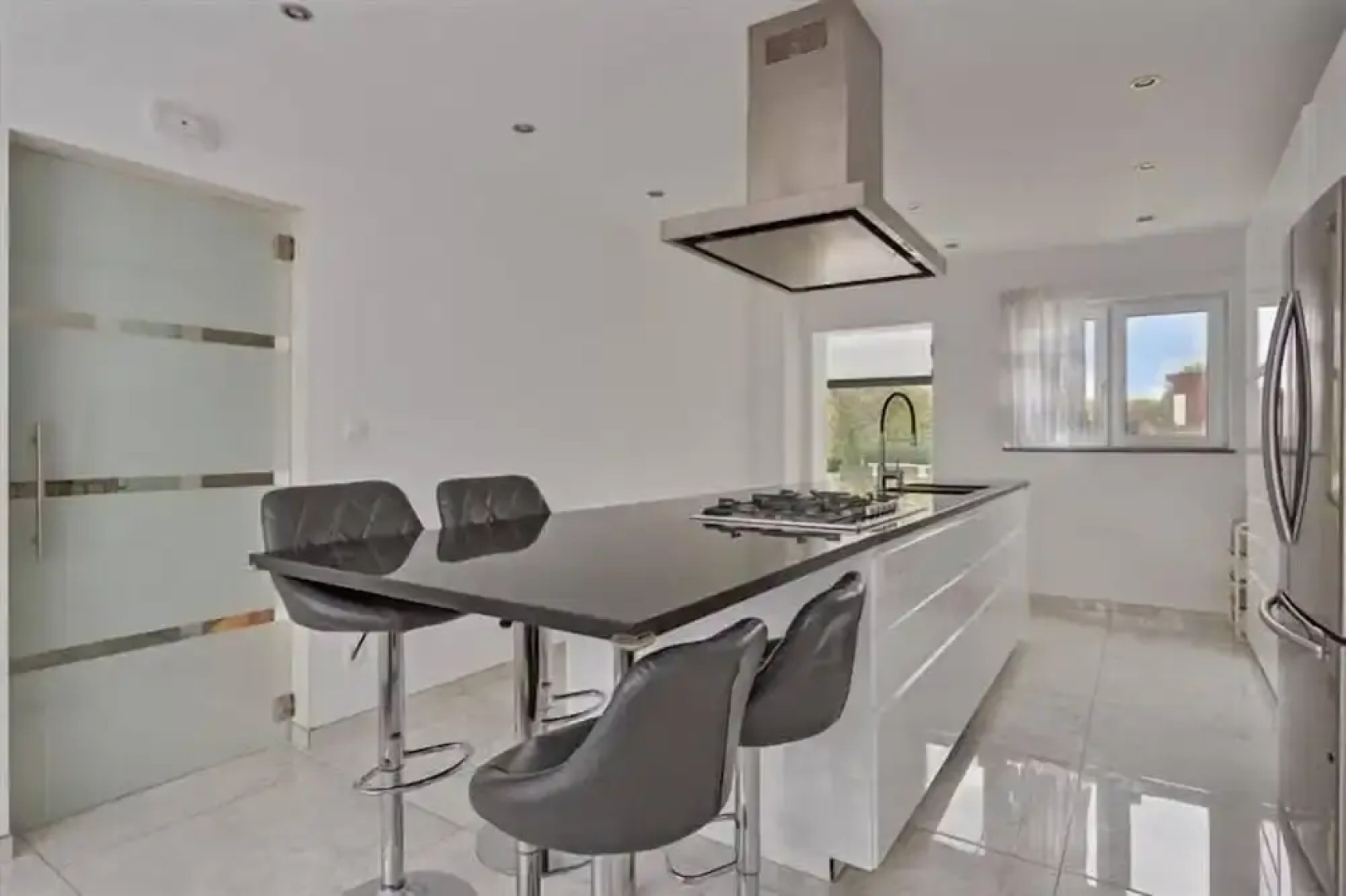 The Beautiful White House