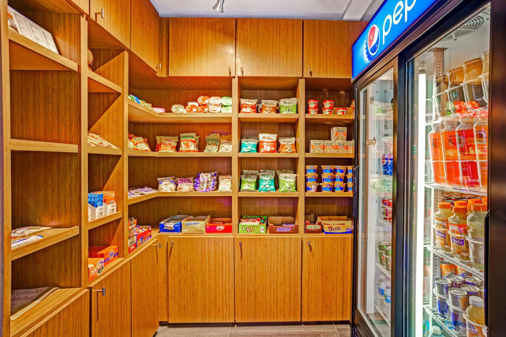 Arya Inn & Suites Farmers Branch