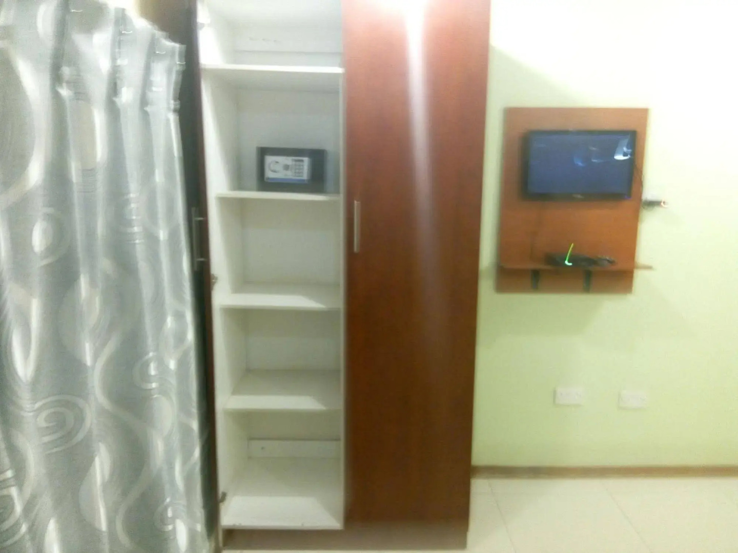 Tasha Lodge and Tours