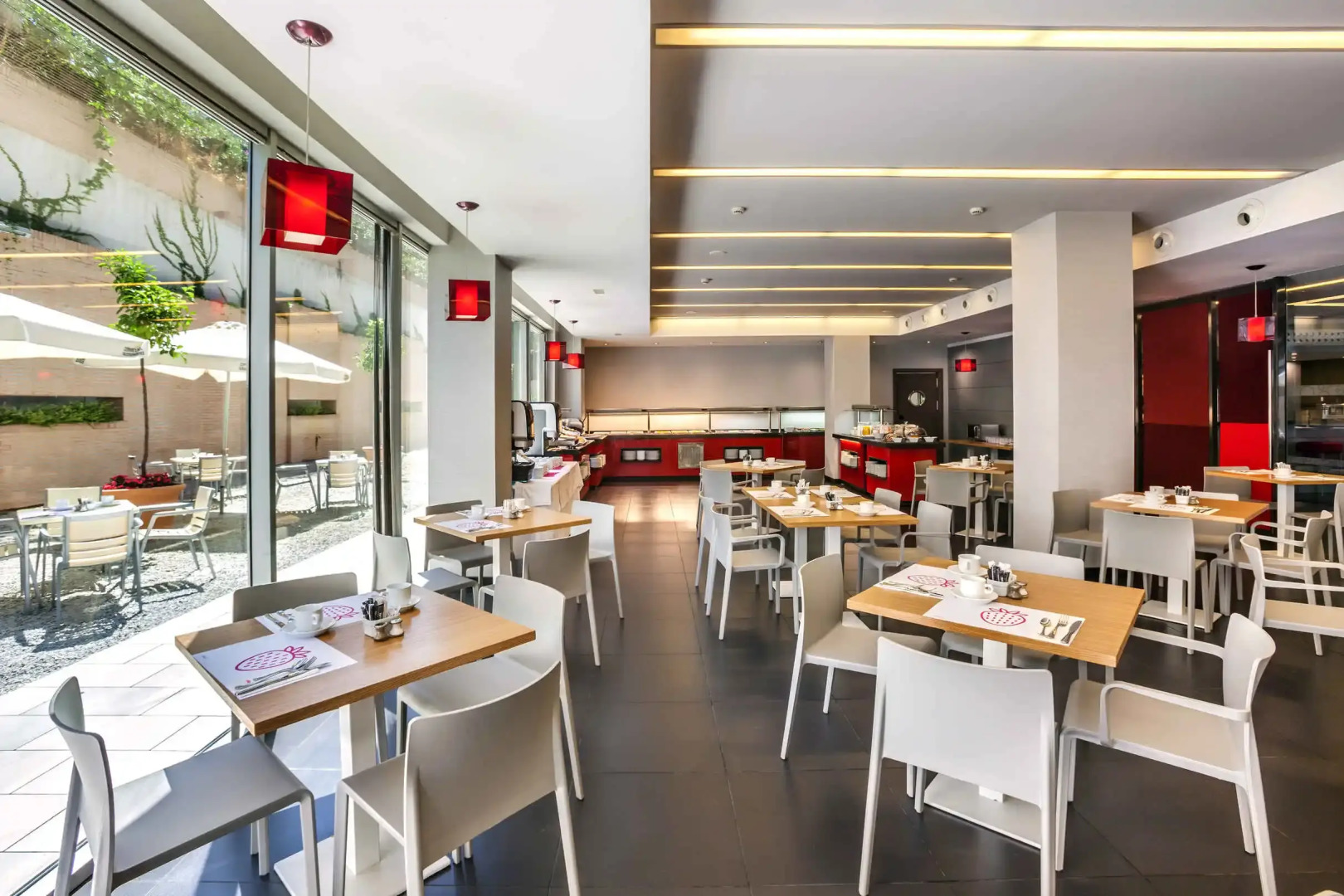 Hotel Granada by Pierre & Vacances