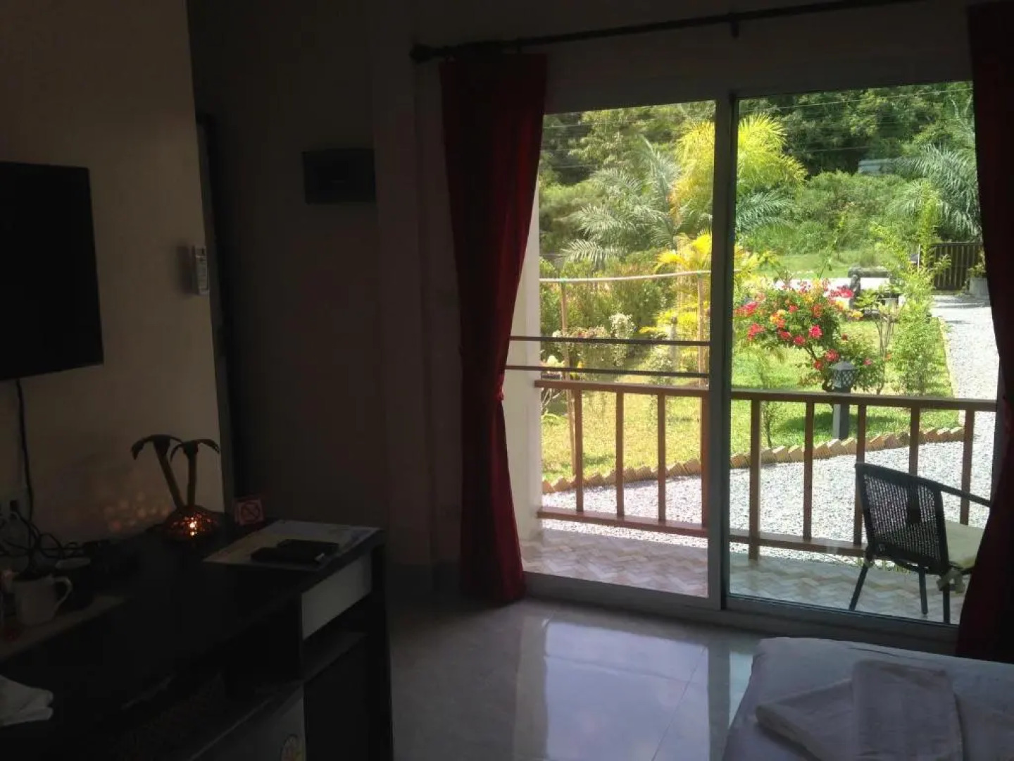 Bed & Breakfast To-Co