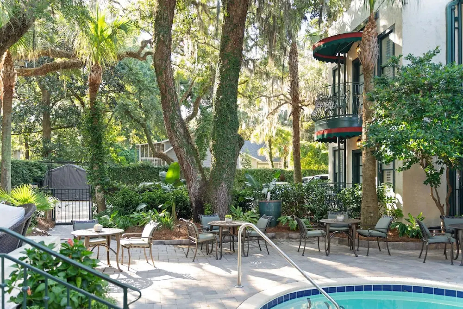 Village Inn and Pub - Adults Only