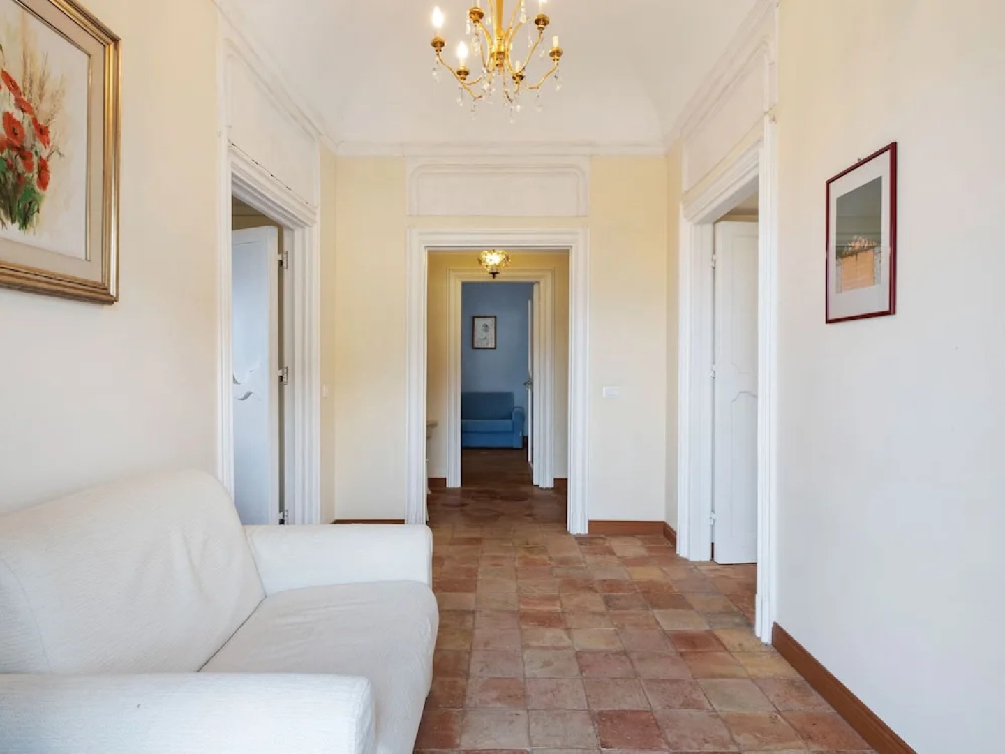 Enticing Holiday Home in Portella di Mare Near Sea Beach