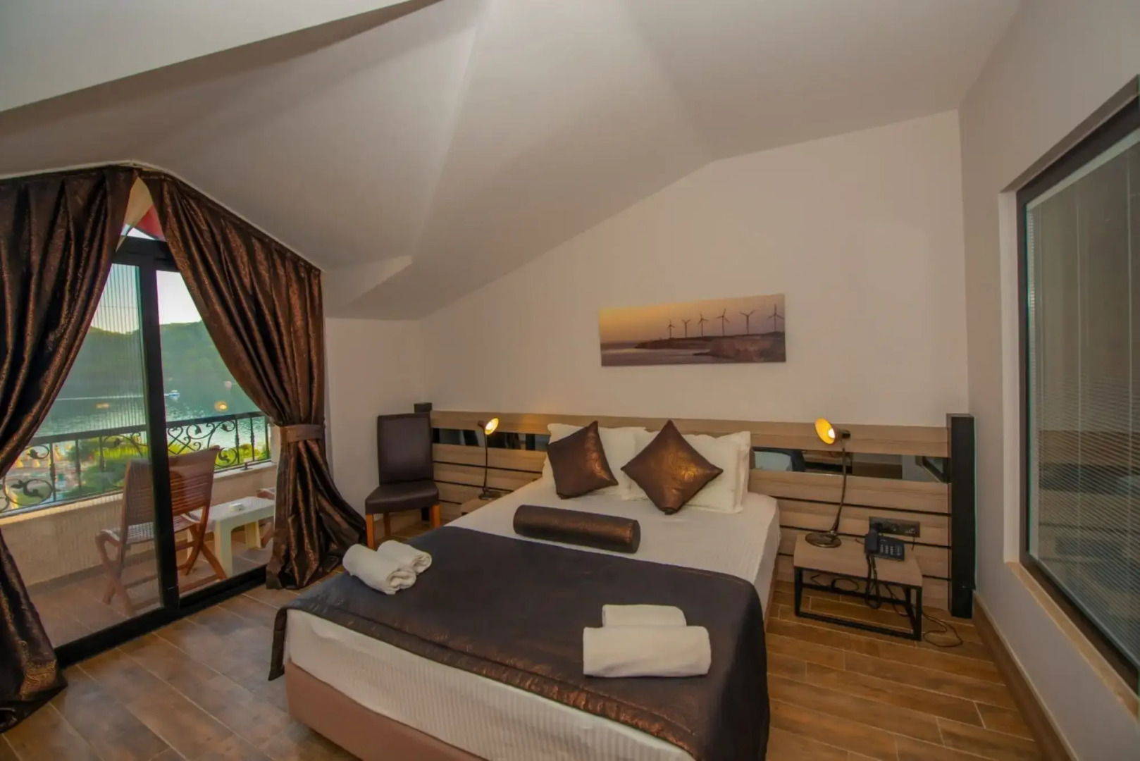 S3 Seahorse Beach Club & Hotel