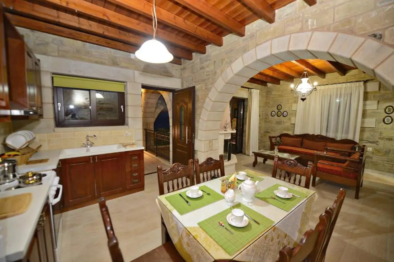 Fotini Traditional Villas