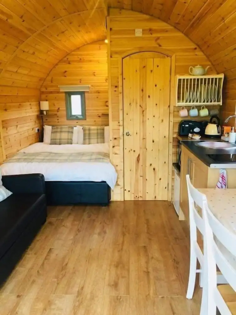Hebrides Bothy - Glamping