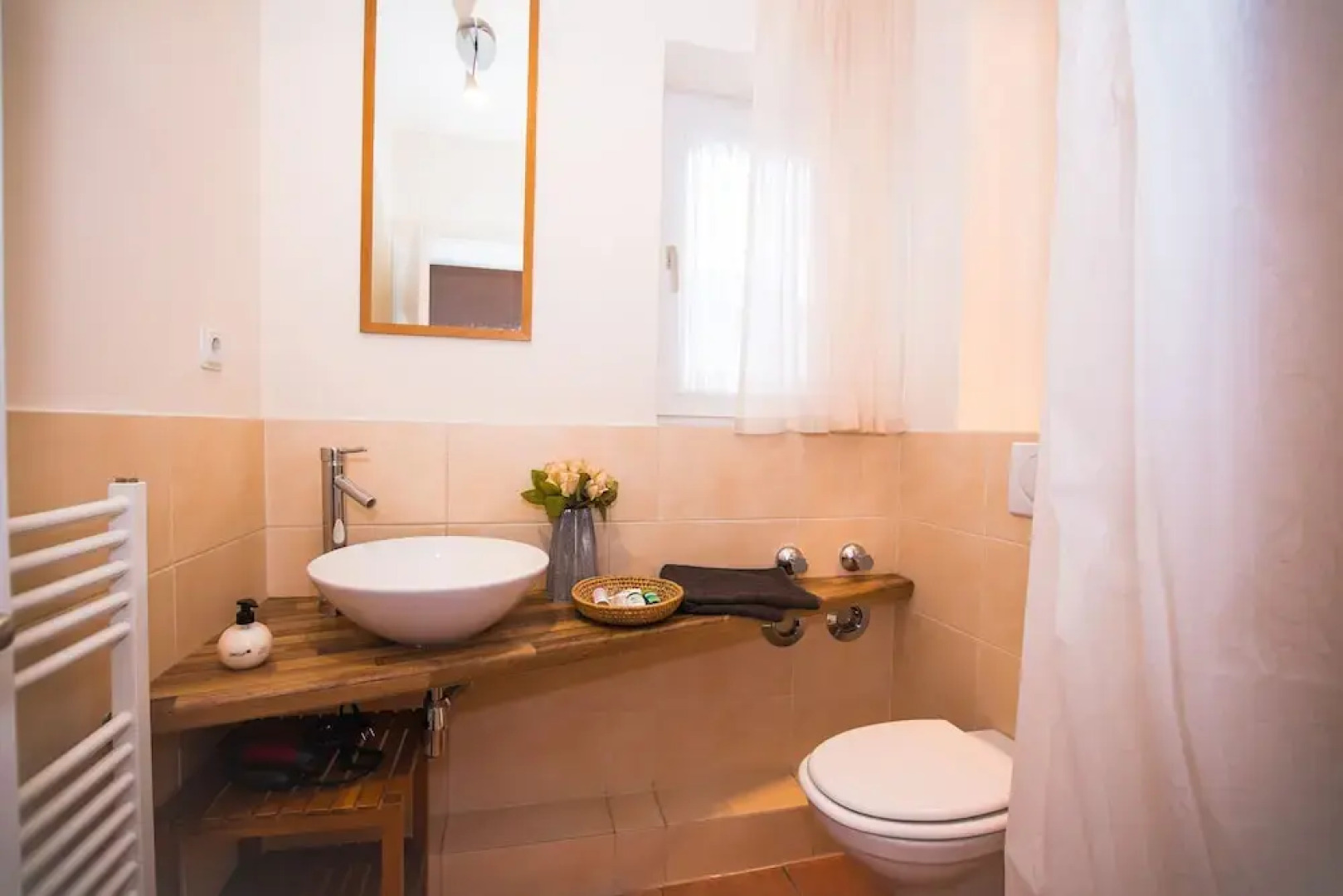 a-domo Apartments Mülheim - Apartments, Lofts & Hostel Rooms - short or longterm - single or grouptravel