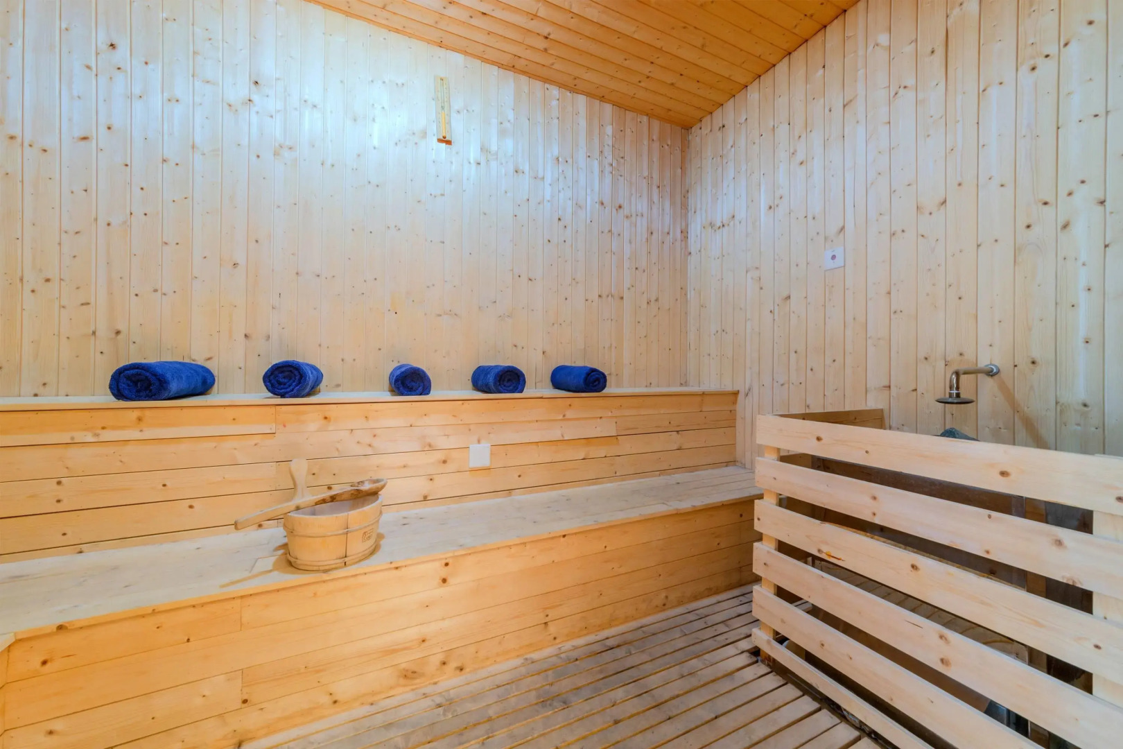 Neodalle Zhangjiajie Wulingyuan