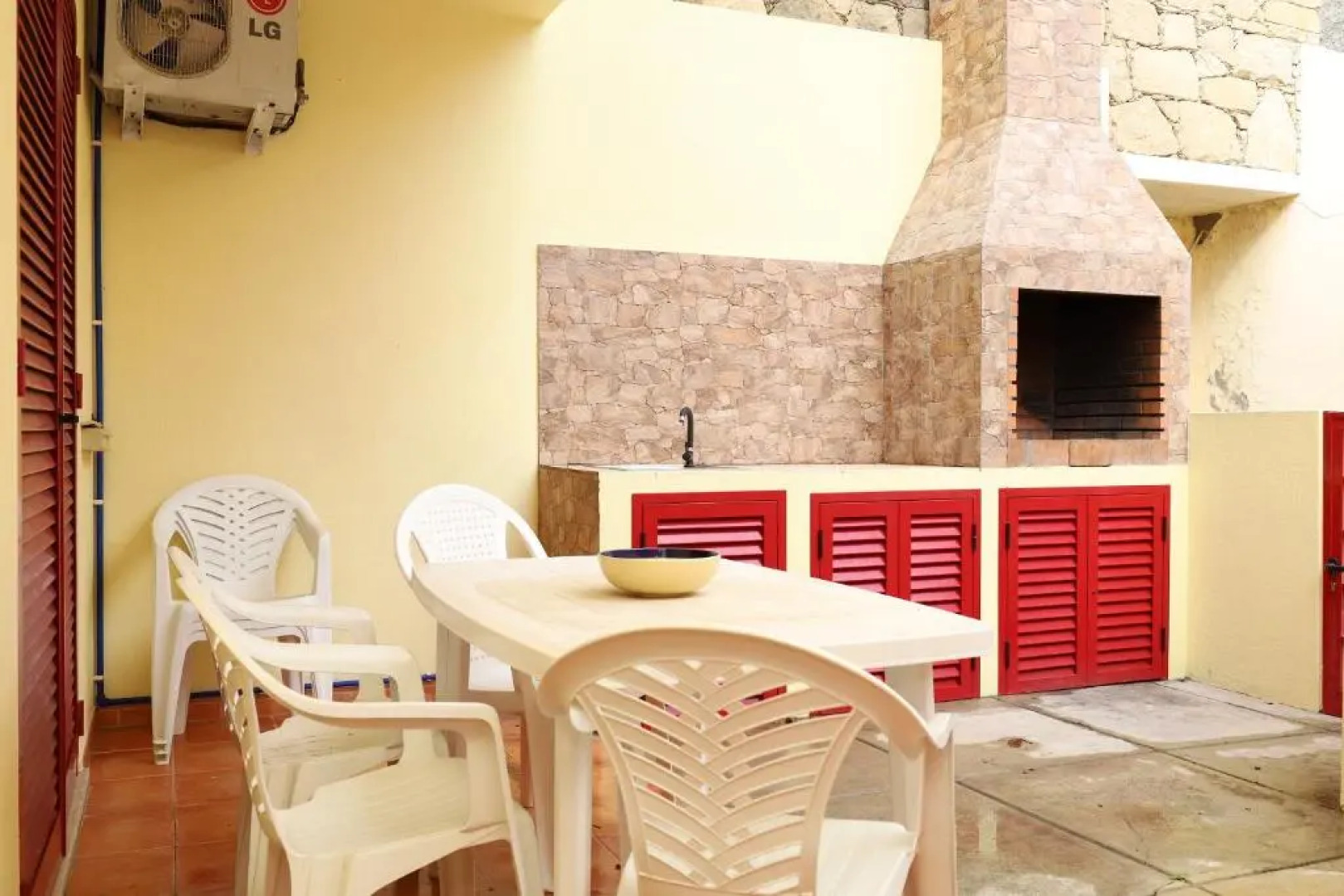 Angela Beach Place by AnaLodges