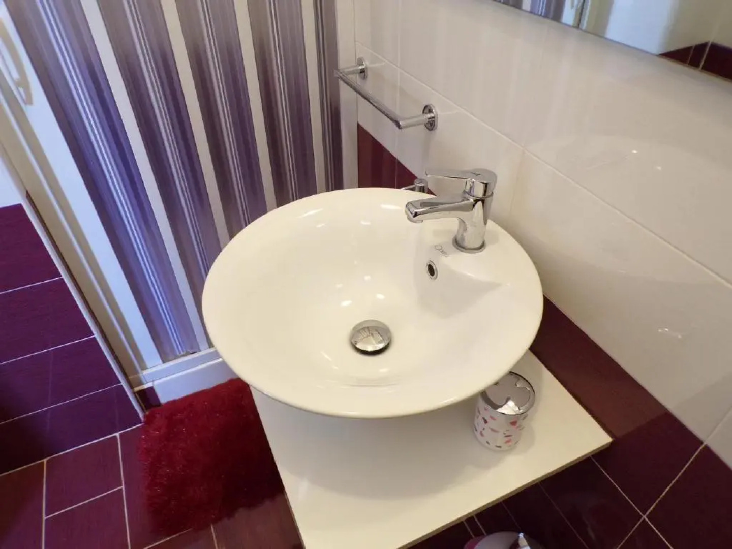 NUOVA AURORA Rent Rooms