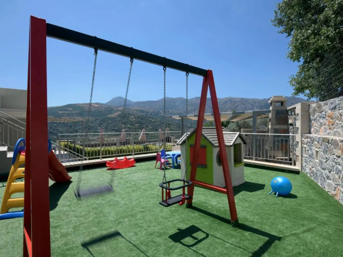 Aloni Villa, an Awe-Inspiring Retreat, By ThinkVilla