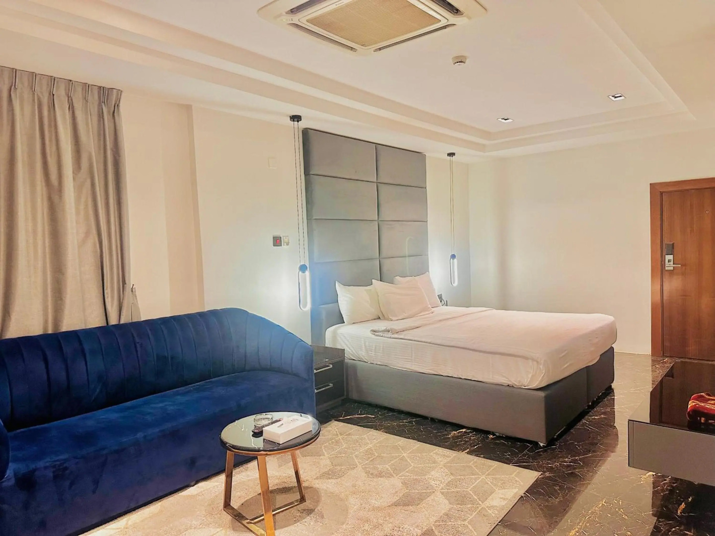 Kiev Tower Hotel Apartments