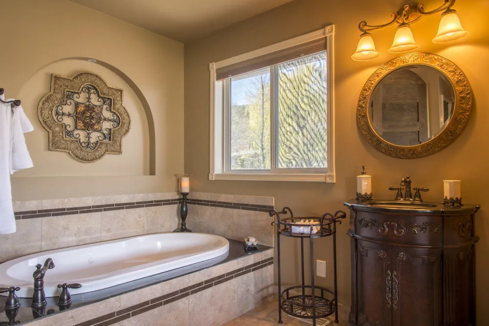 Serenata Guesthouse & Vineyard Retreat