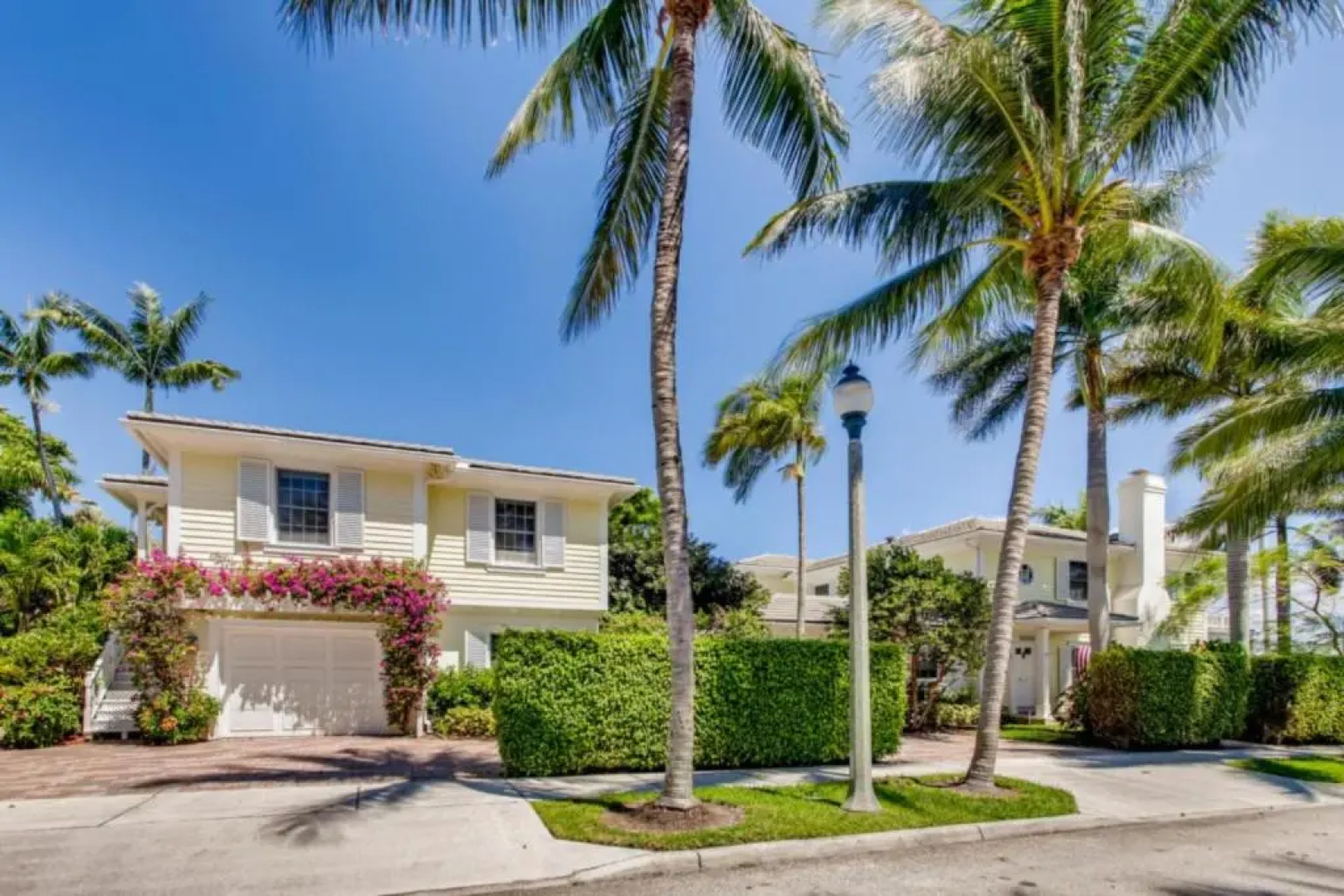Villa Dolce Vita 4bd 4ba Private Pool and Parking