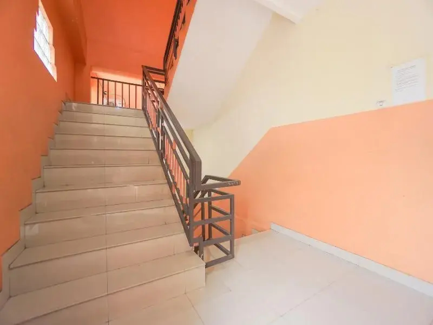 OYO 2639 Oxy Townhouse
