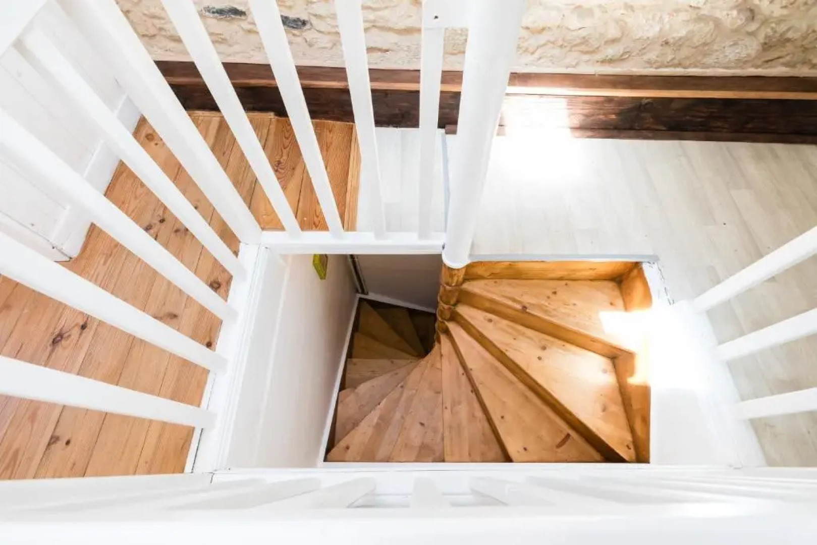 Petit studio Saint-Front- Small studio flat Saint-Front