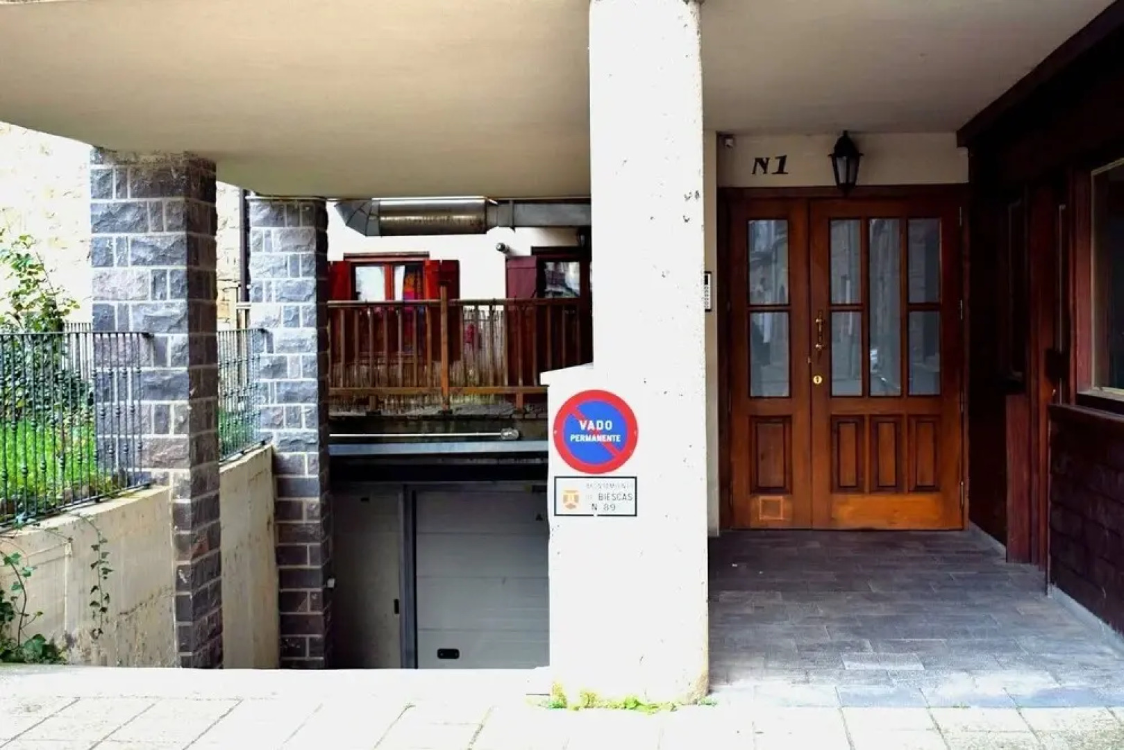 Arás Home. Gran Cocina, Terraza y Garaje