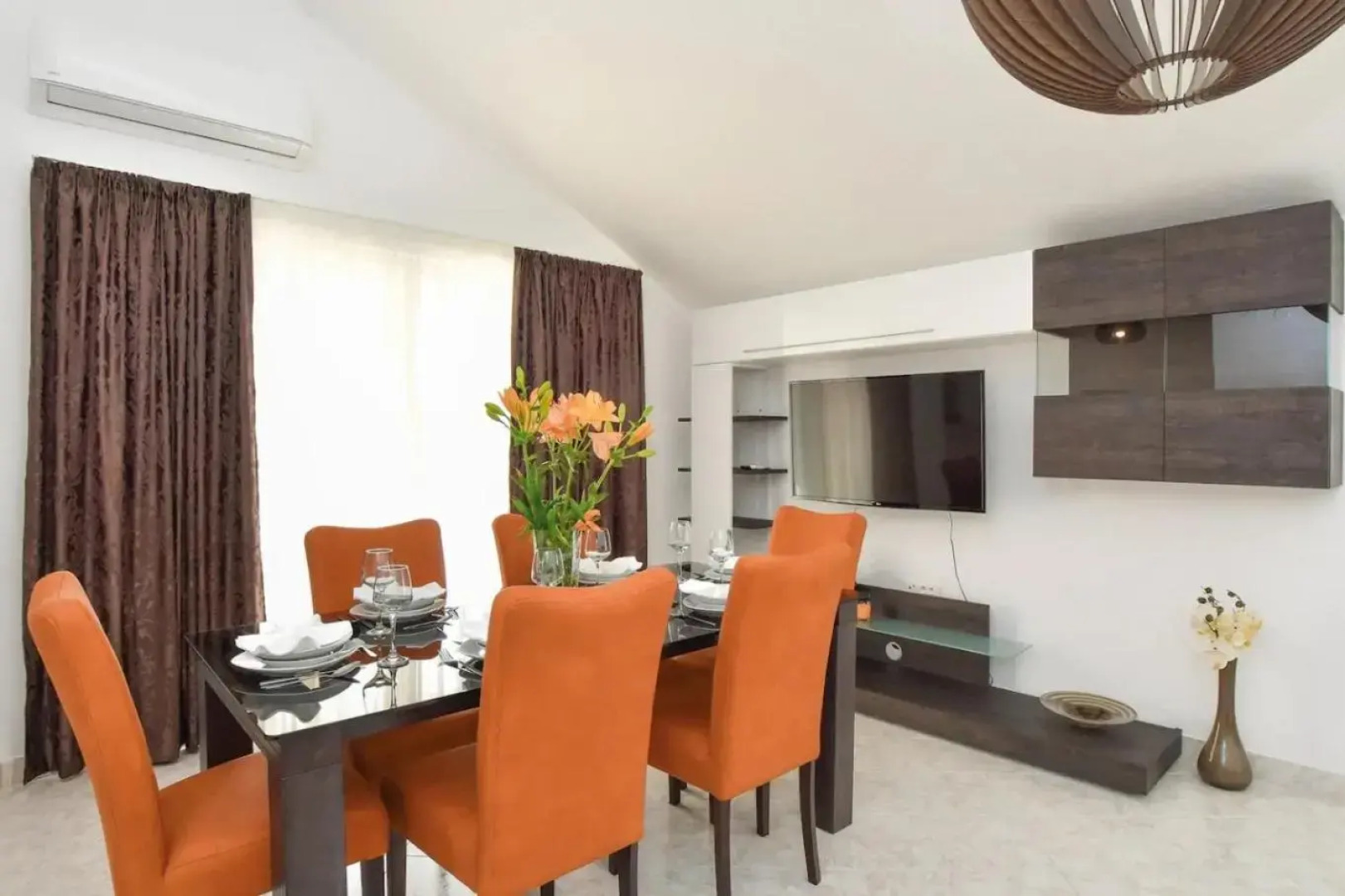 Holiday house with a swimming pool Dugopolje, Zagora - 19033