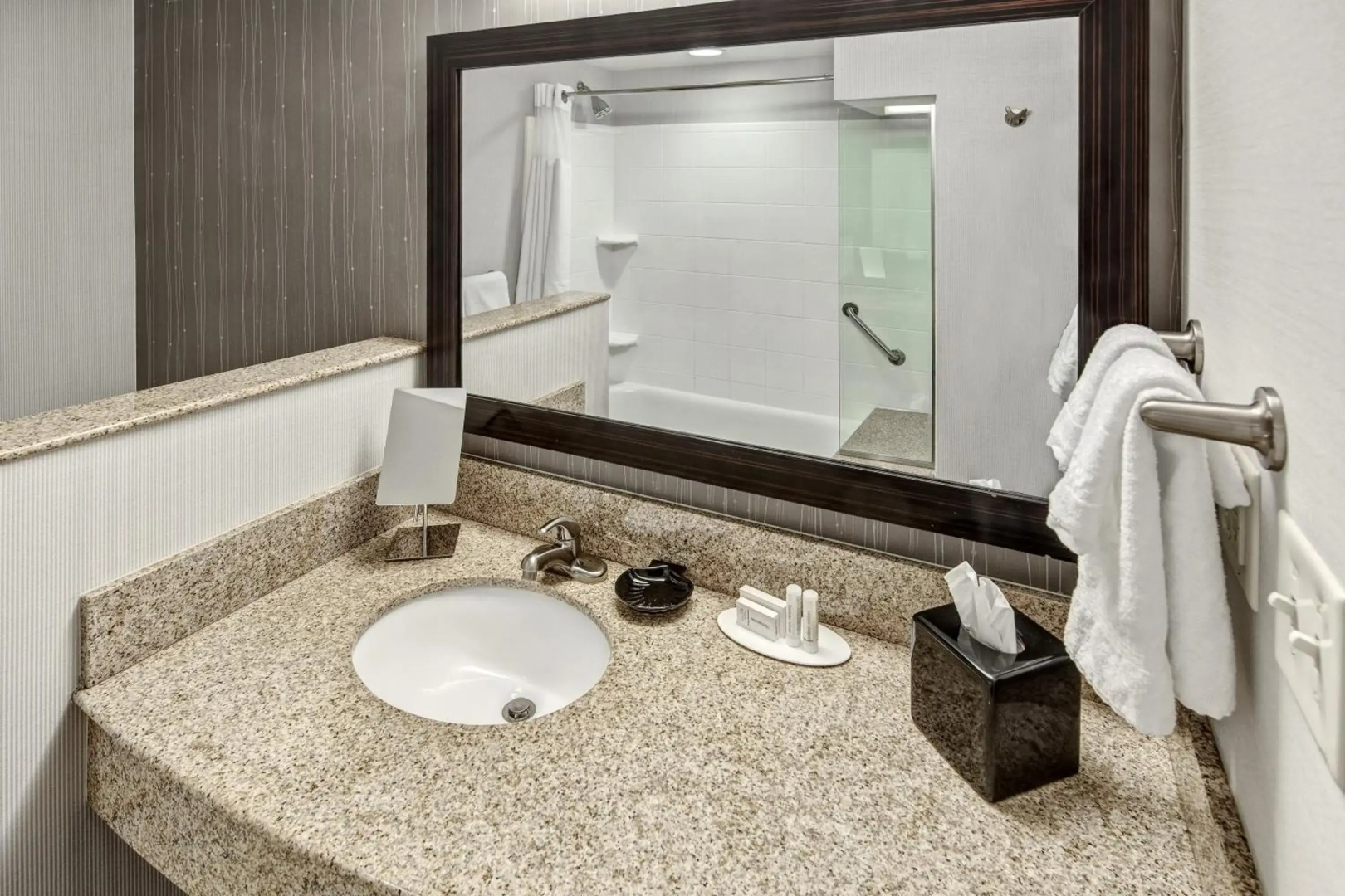 Courtyard by Marriott Lima