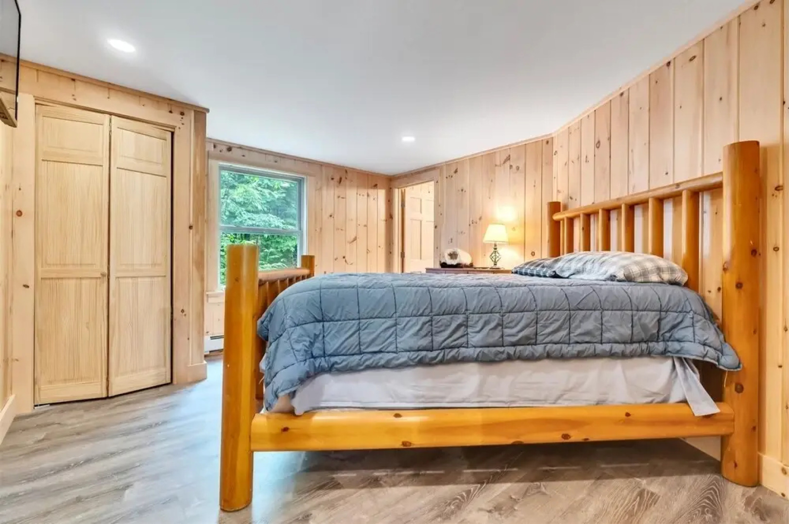 Crystal Oasis- Limit 8 3 Bedroom Villa by RedAwning