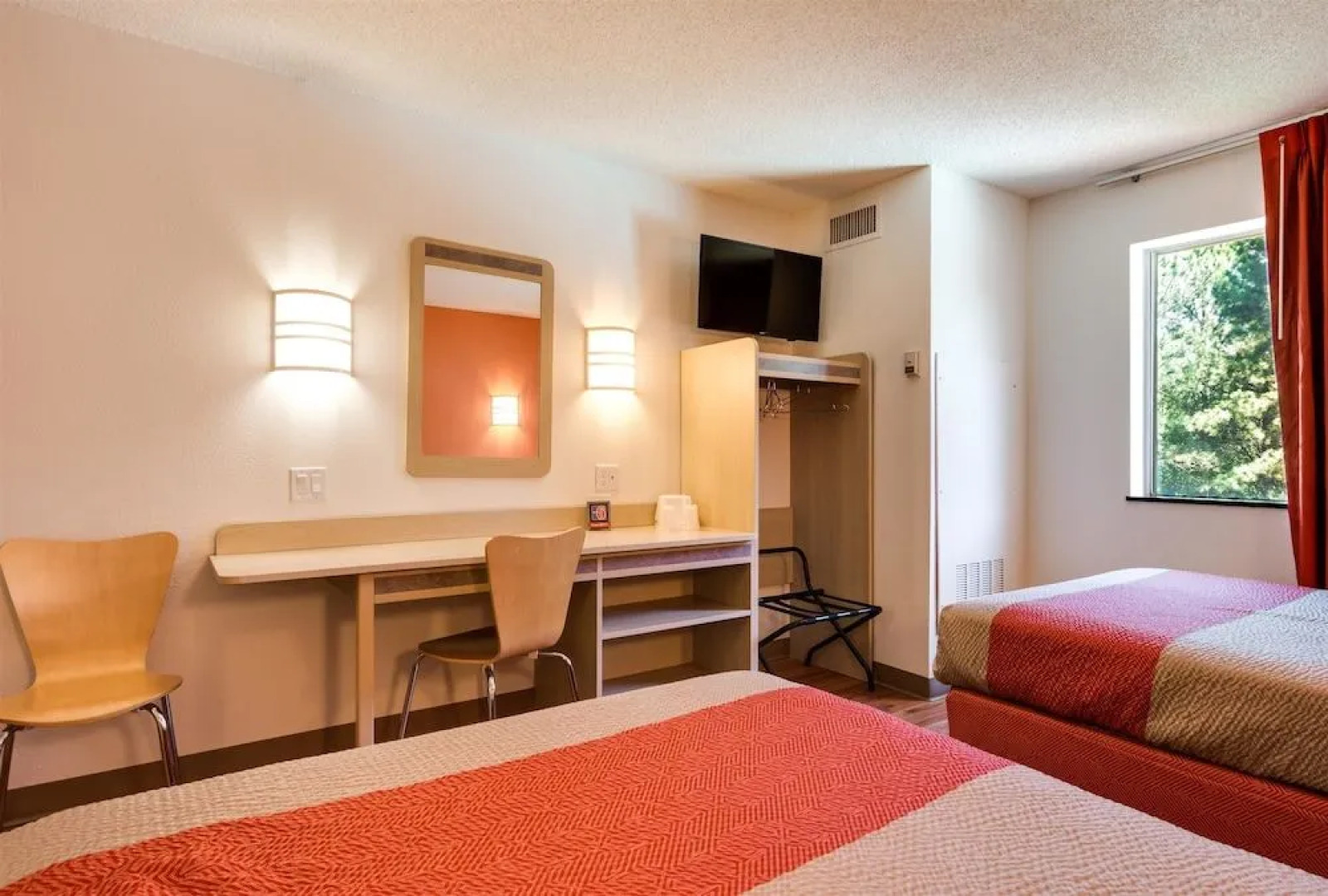 Ramada By Wyndham Lithia Springs Atlanta