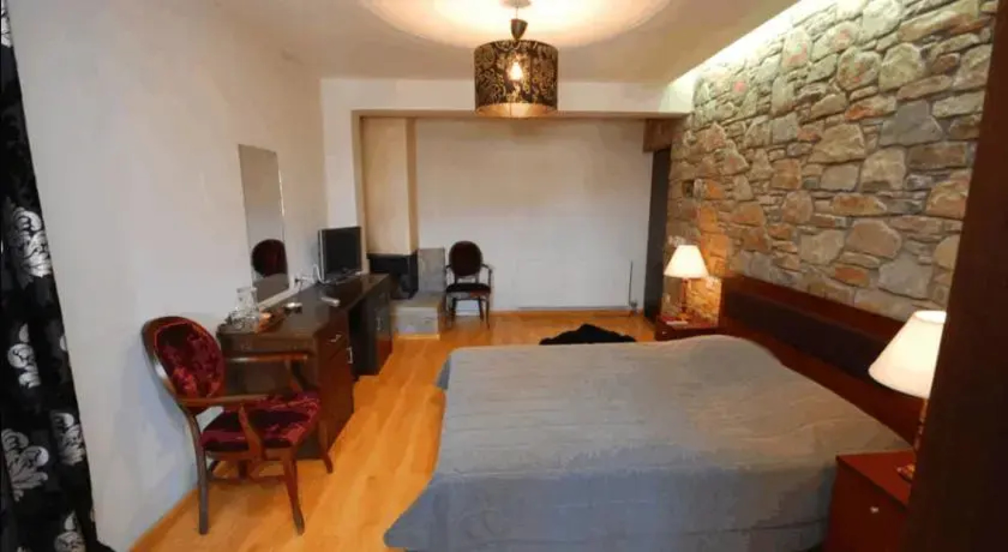 Aristomenis Stone Houses