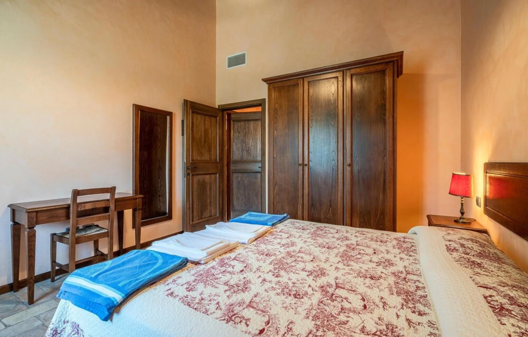 Amazing Home in Camerino With Outdoor Swimming Pool, Wifi and 2 Bedrooms