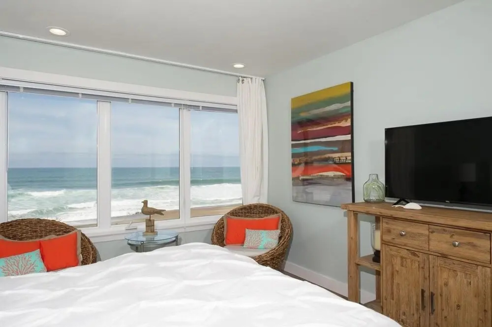 Beach Time 3 Br home by RedAwning