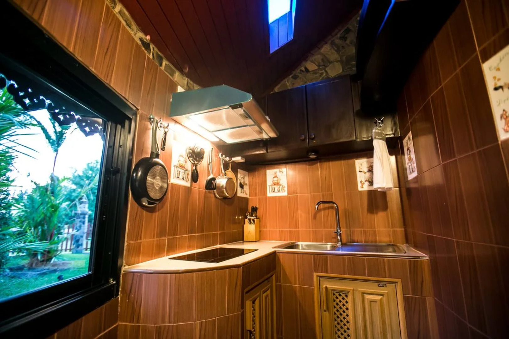 Two Tiger Resort & Spa