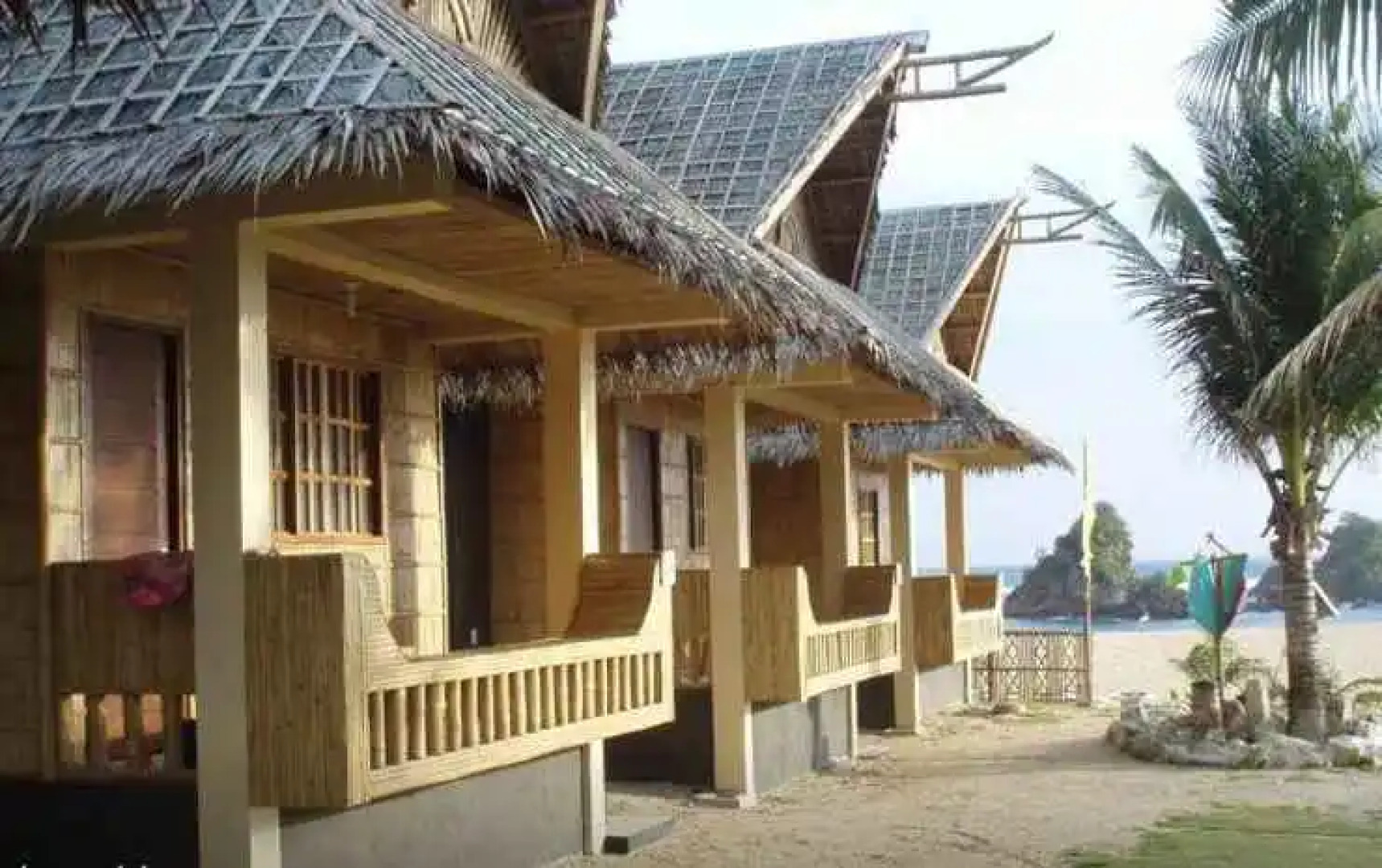 Pacific Surfers Paradise Beach Resort