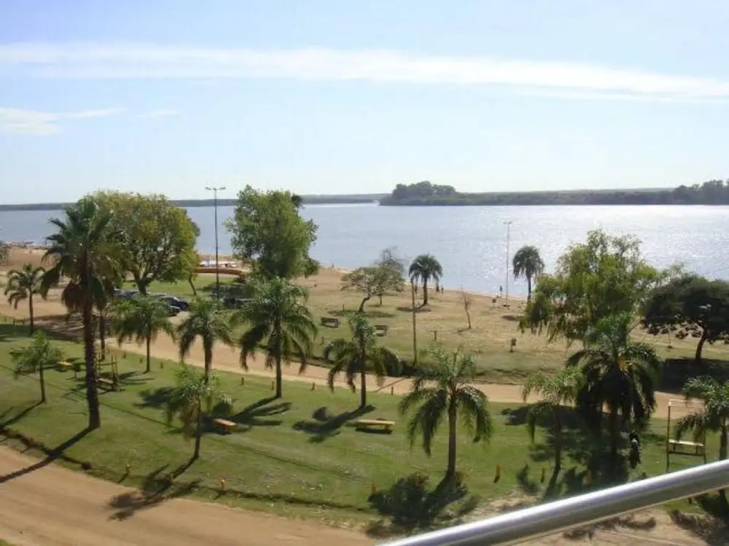 Brisas del Lago Apart & Hotel Federacion