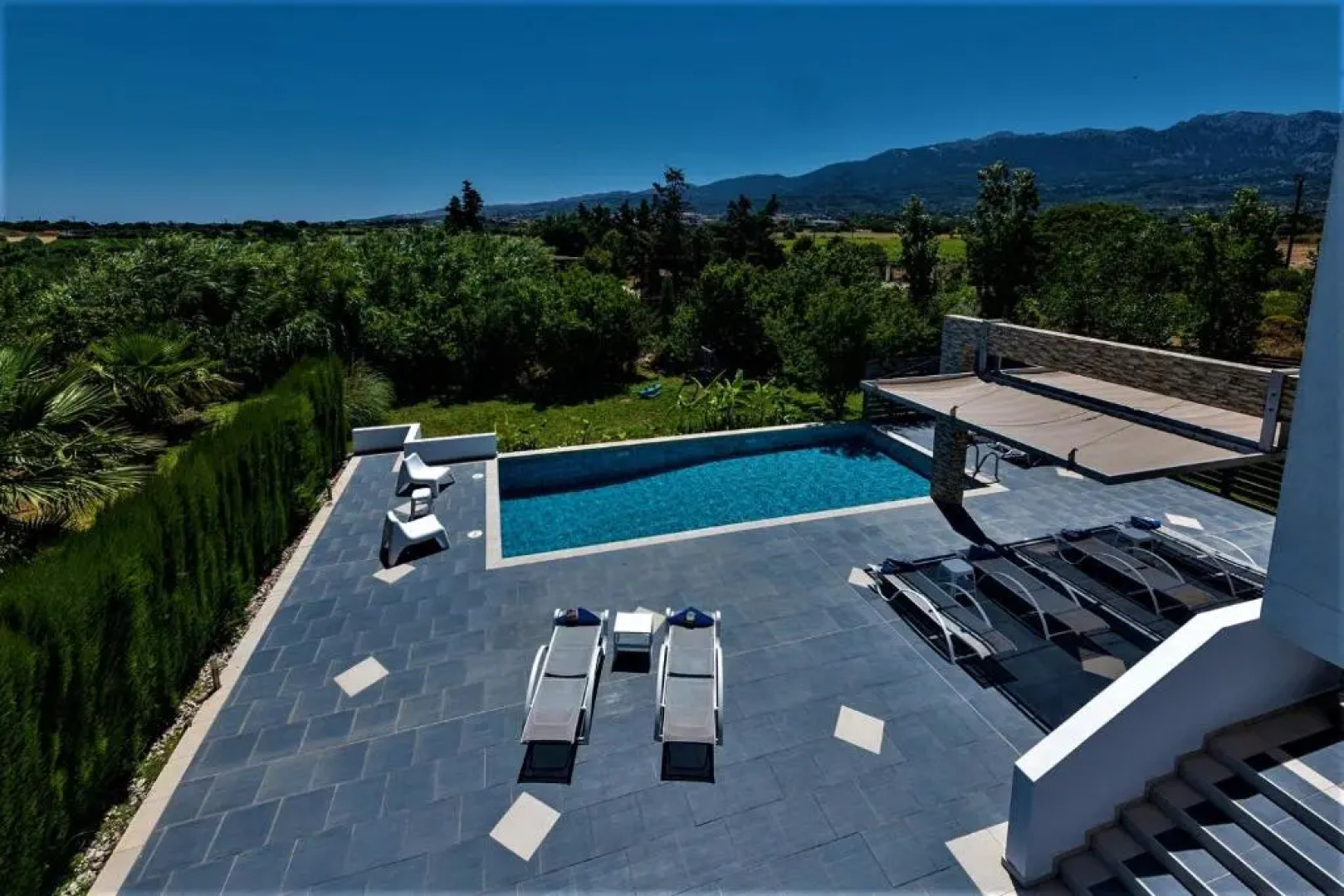 Xenos Villa 1 With Private Swimming Pool Near The Sea