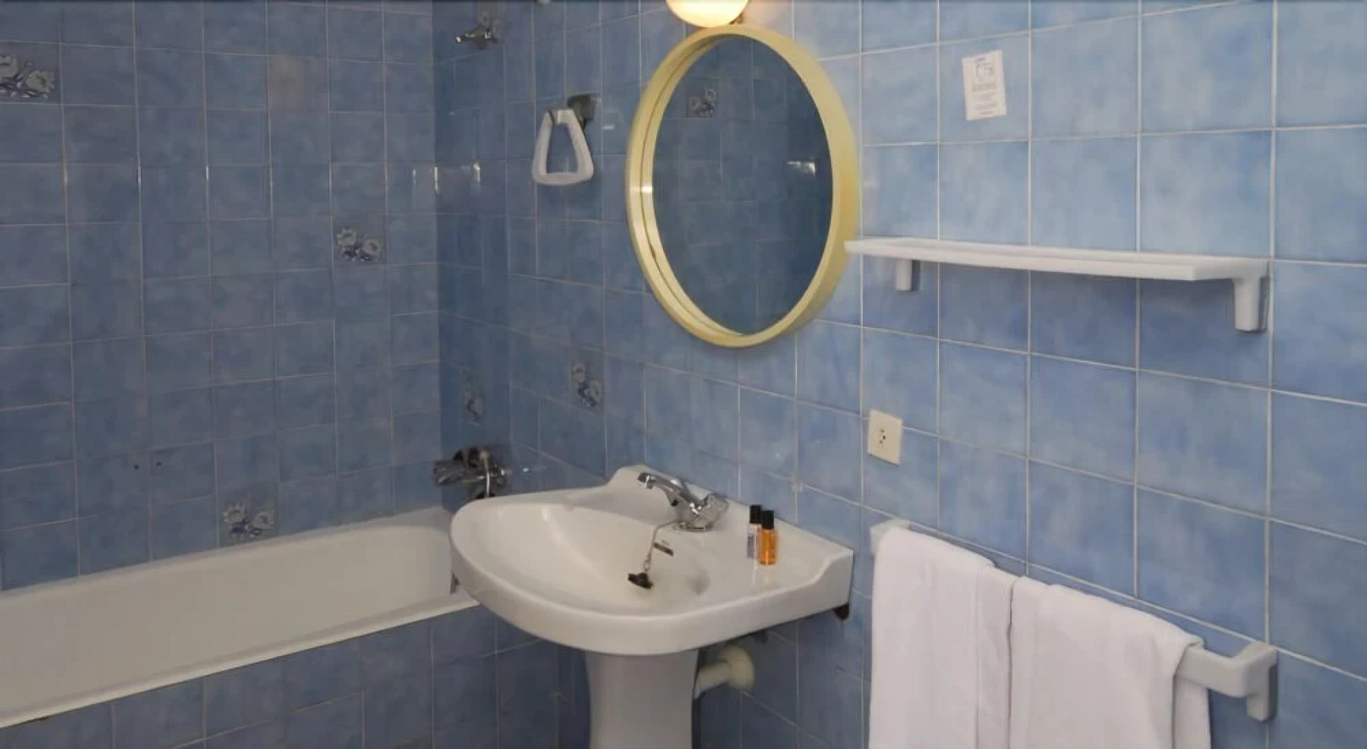 Aparthotel Ferrera Beach