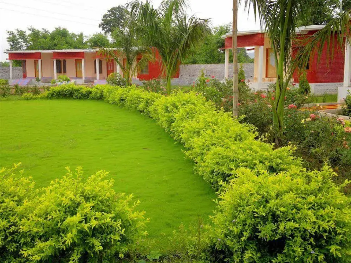 Shri Krishna Jungle Resort