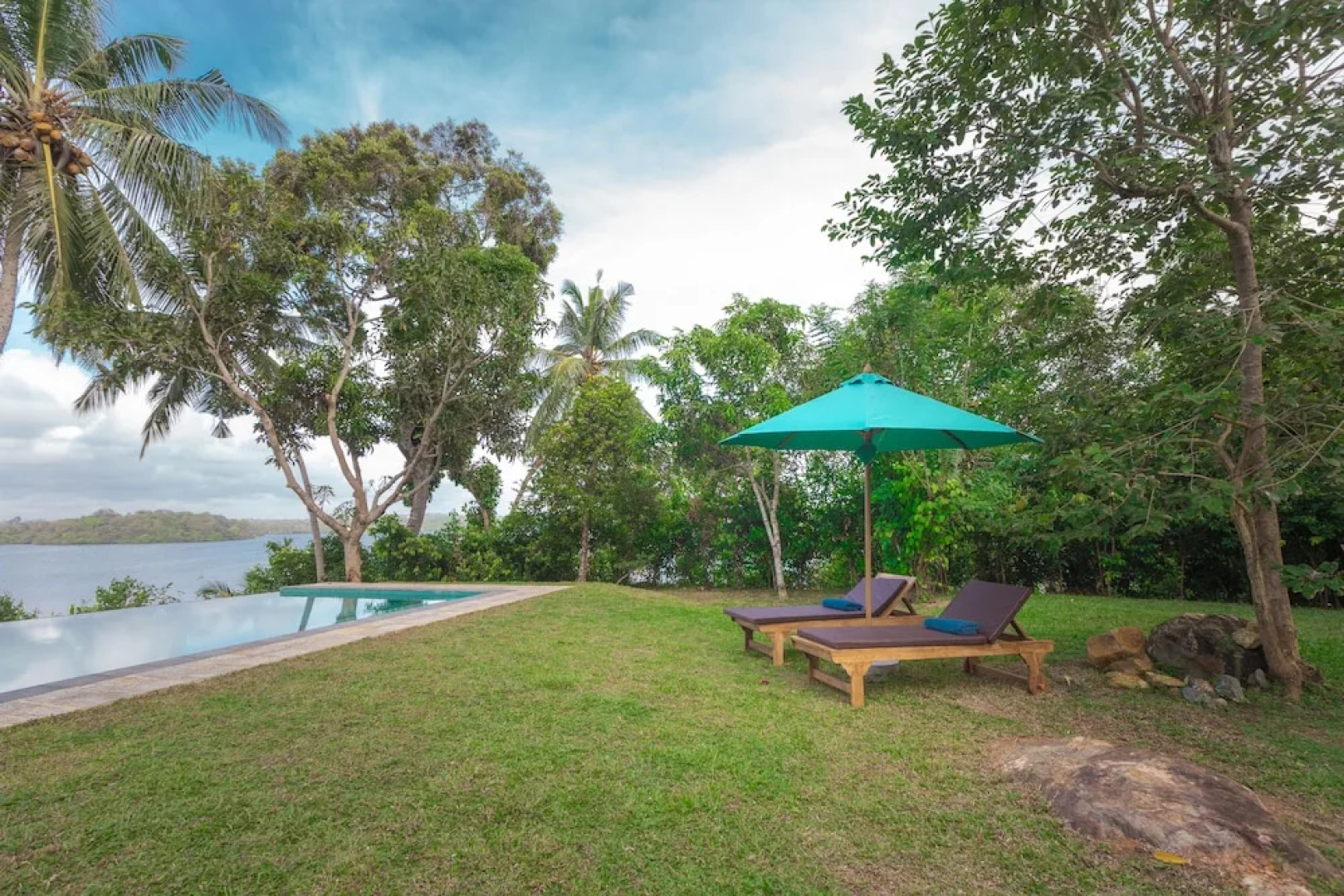 Serendipity Lake - Hikkaduwa