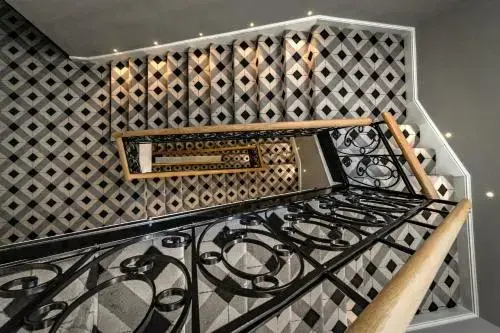 Golden Ship Hotel / Aranyhajo Fogado