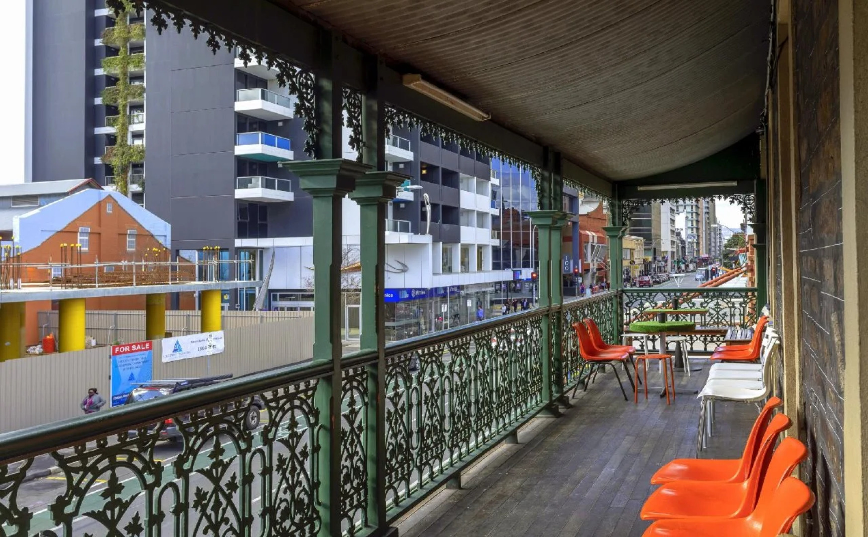 Adelaides Shakespeare Backpackers International Hostel