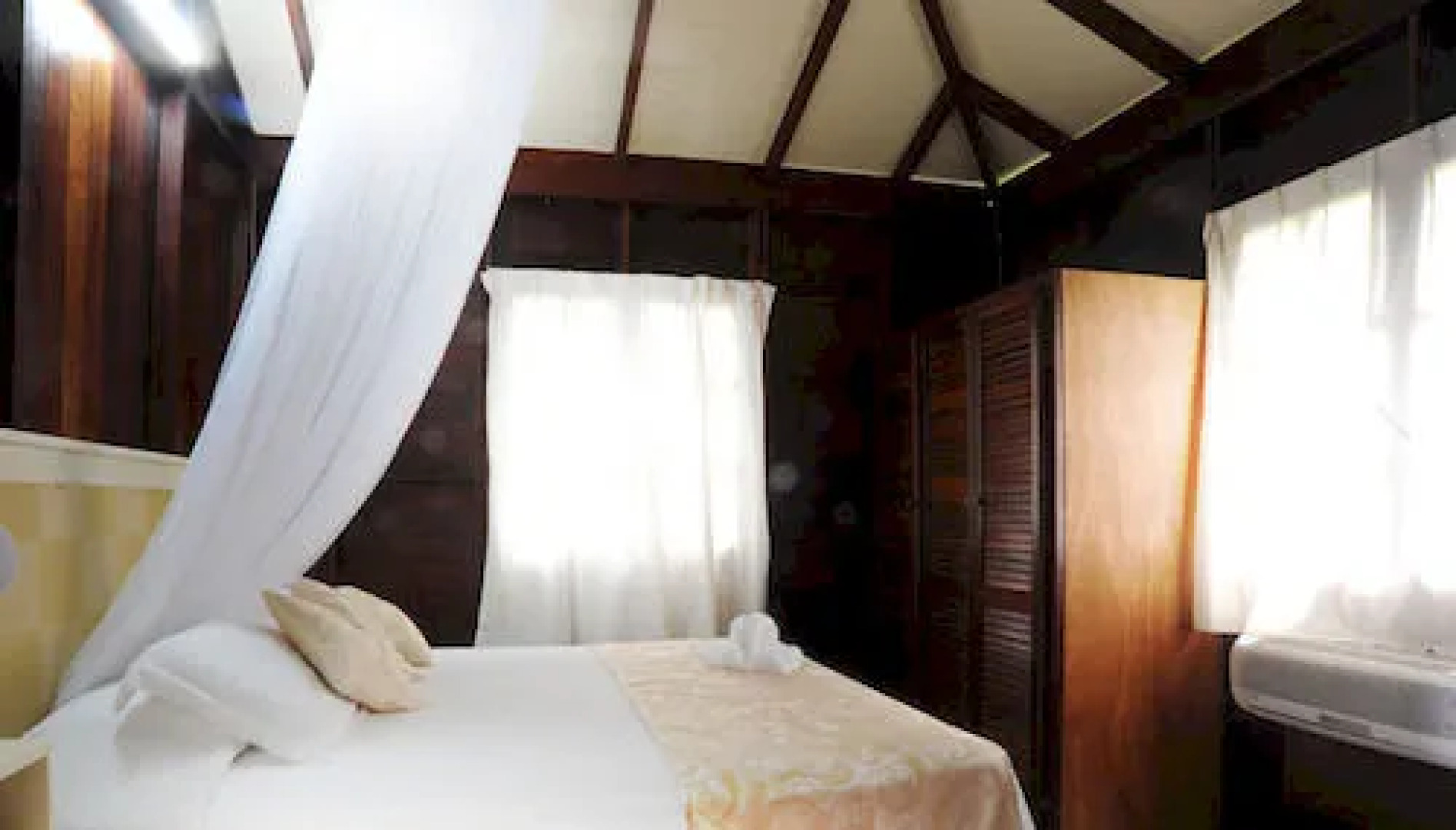 Picard Beach Cottages