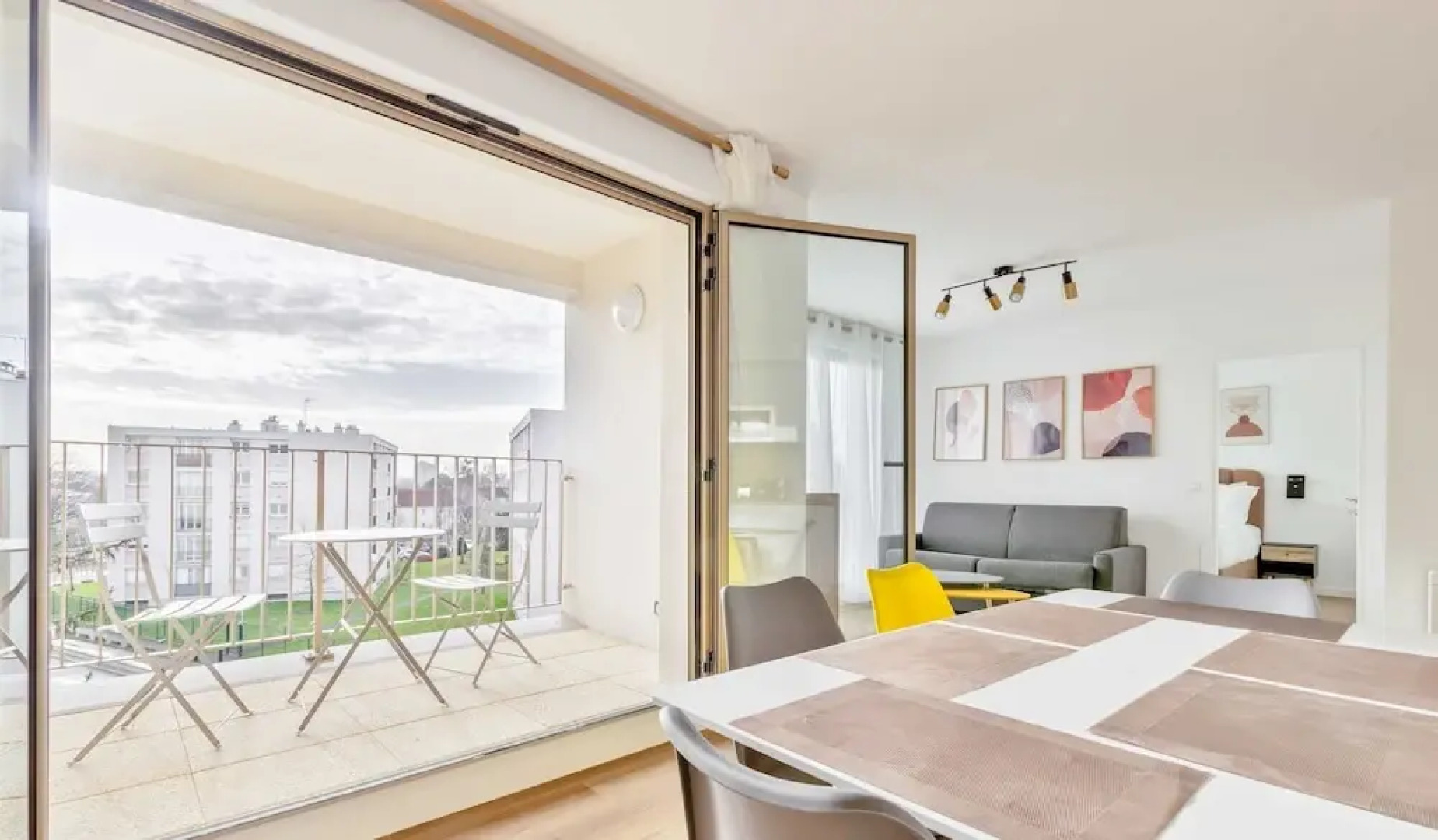 Bright apt With Balcony -6p-proche Disney/paris