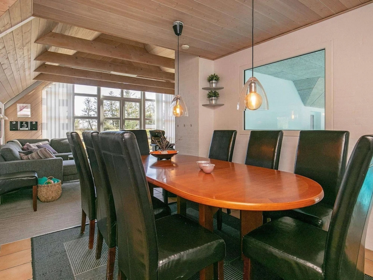 10 Person Holiday Home in Oksbol