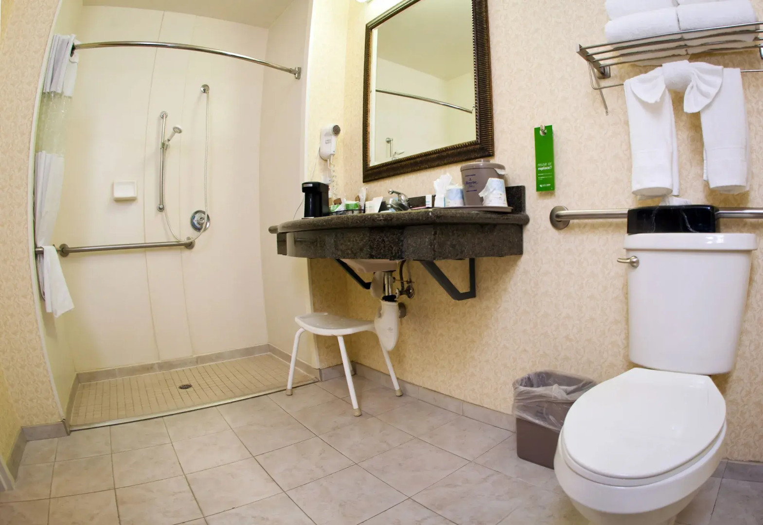 Hampton Inn & Suites Sacramento-Cal Expo