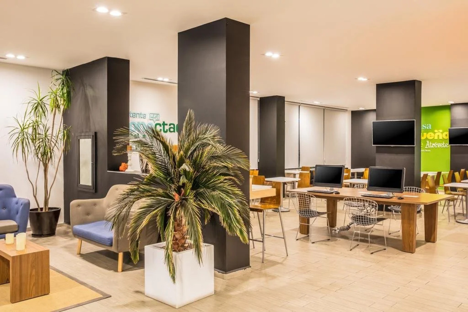 One Monterrey Aeropuerto