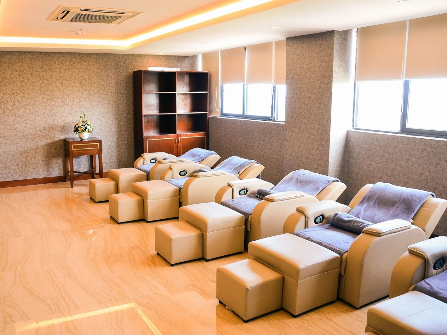 Le Hoang Beach Hotel Danang