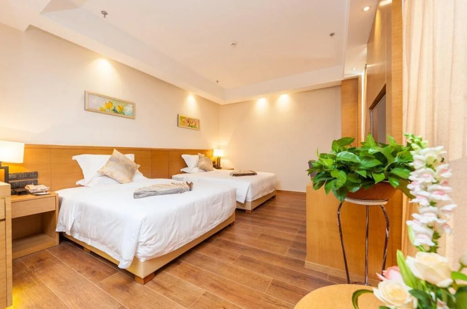 Tulip Inn Homy Hotel